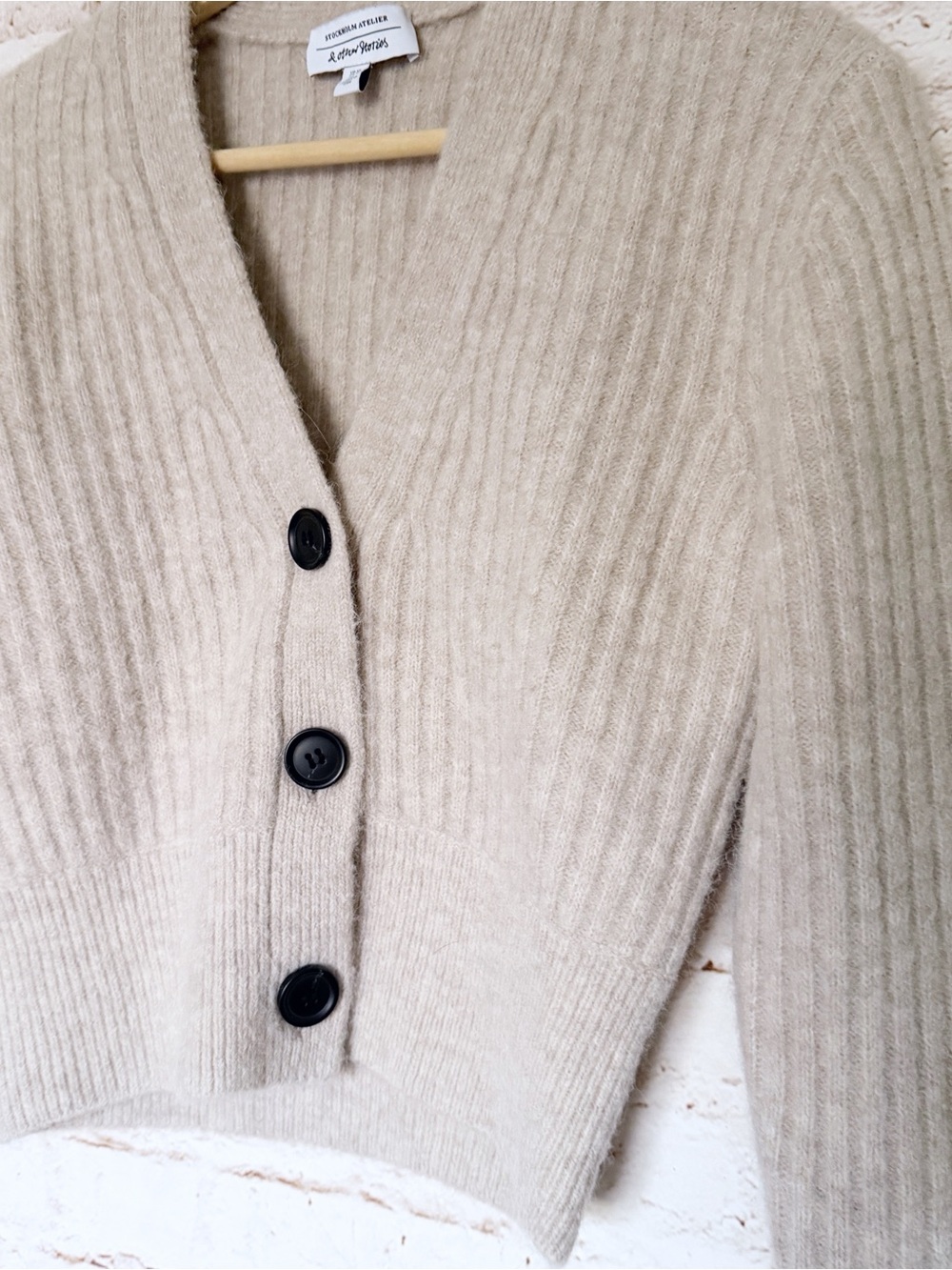 & Other Stories alpaca wool chunky ribbed cardigan sweater - Picture 3 of 5